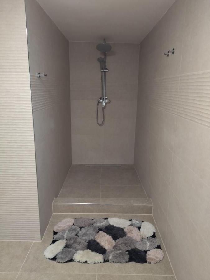 Vila Zdenka Apartmants Crikvenica Esterno foto